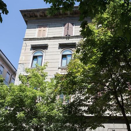 Hotel Centro Citta Teatro Triest Exterior foto